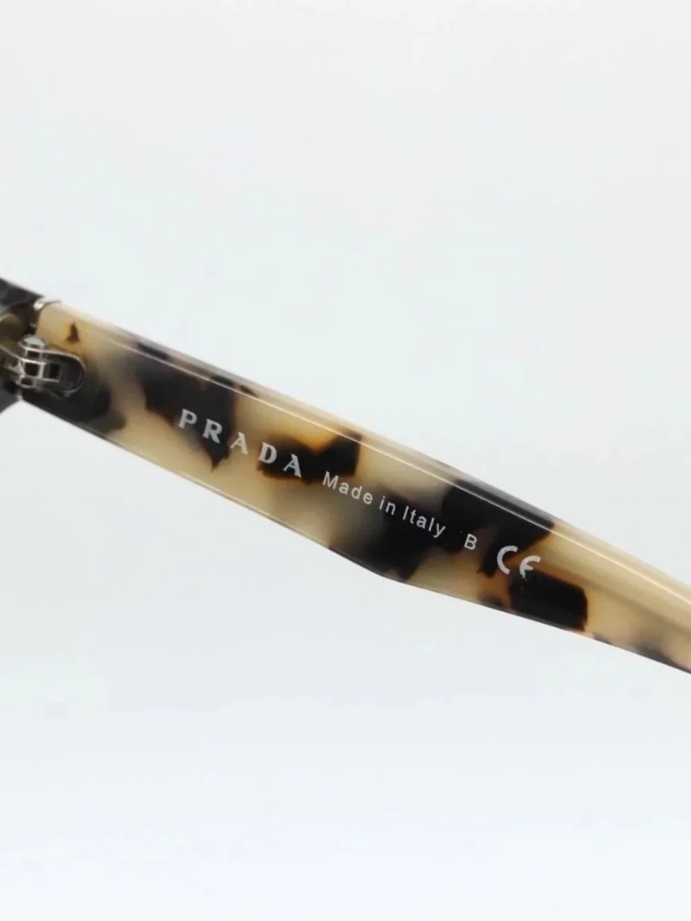 PRADA Leopard Sunglasses Plastic Black Auth am11163A